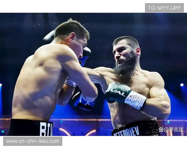 比沃尔备战三番战，全程高强度陪练引关注