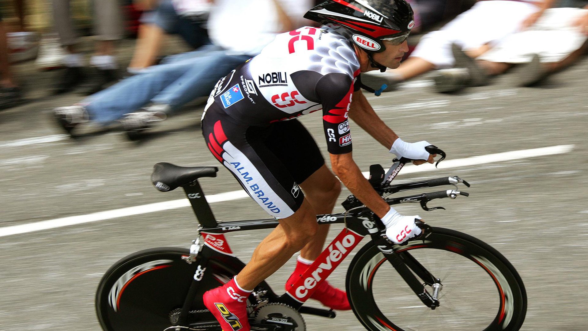 职业联赛球队运营成本结构畸形,职业球队队务的工作